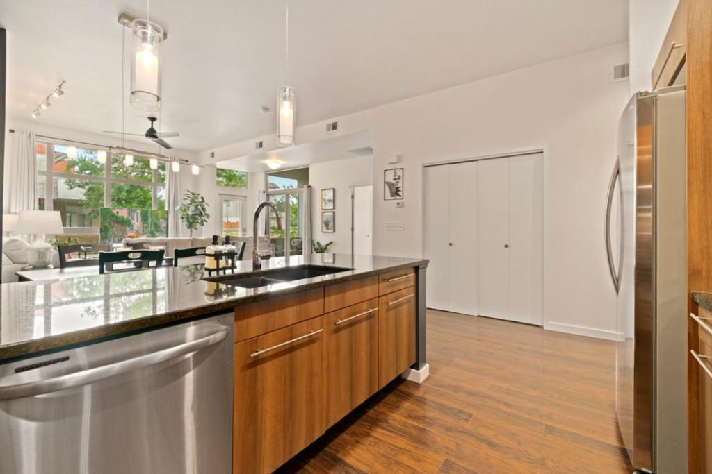 Apartamento The Cozy Corner Retreat, 15 Min Walk To Old Town Fort Collins Exterior foto